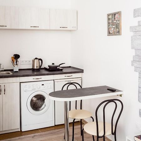 לבוב Beautiful Apartments In The Center מראה חיצוני תמונה